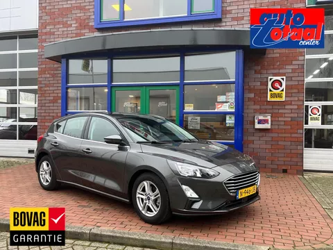 Ford Focus 1.0 EcoBoost Hybrid Trend Edition Business | Camera | Navigatie |